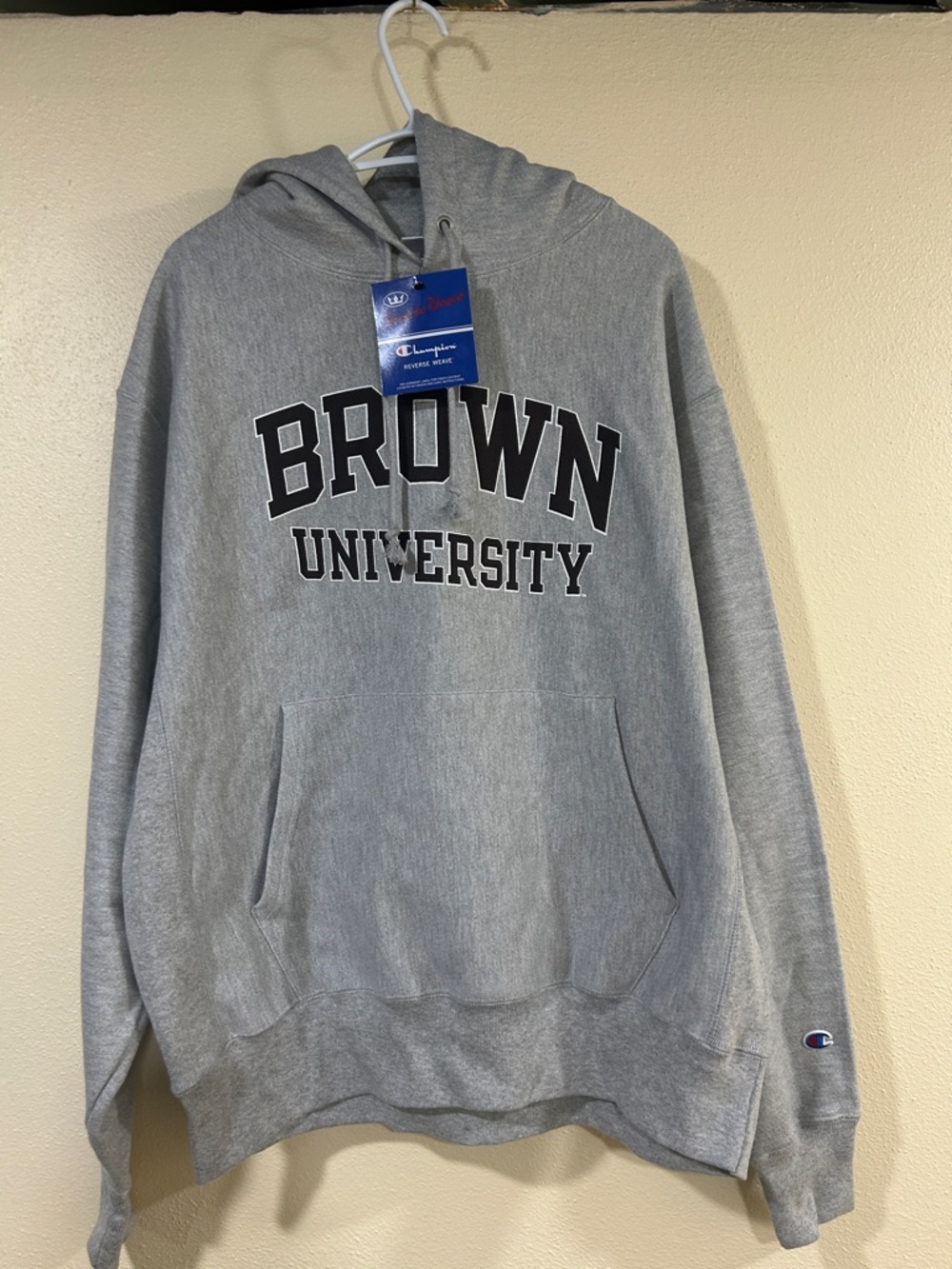 Good Looking Brown University Men’s Medium NWT, Retail $74